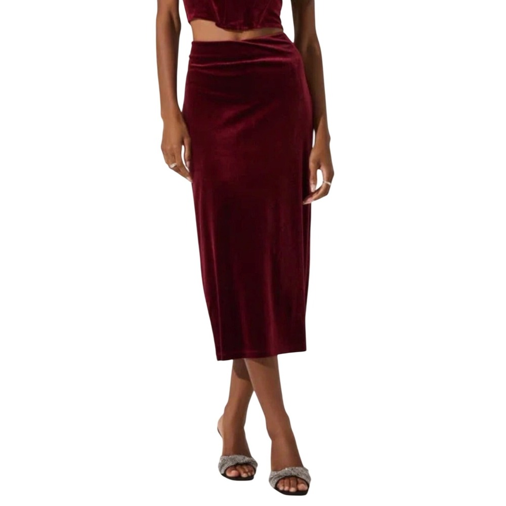 ASTR The Label Red Velvet Midi‎ Skirt Back Slit Elastic Waist Size L